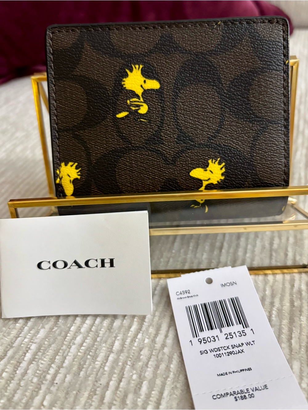 Coach X Peanuts Snap Wallet in Signature Canvas With Woodstock - Picture 3 of 8